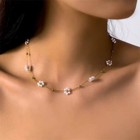 Dainty Daisy Necklace & Bracelets