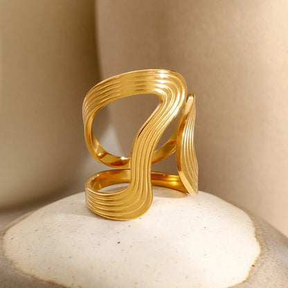 Modern Spiral Textured Ring