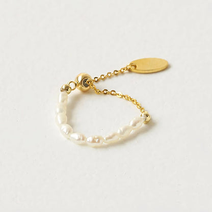 Pearl Dangle Chain Ring
