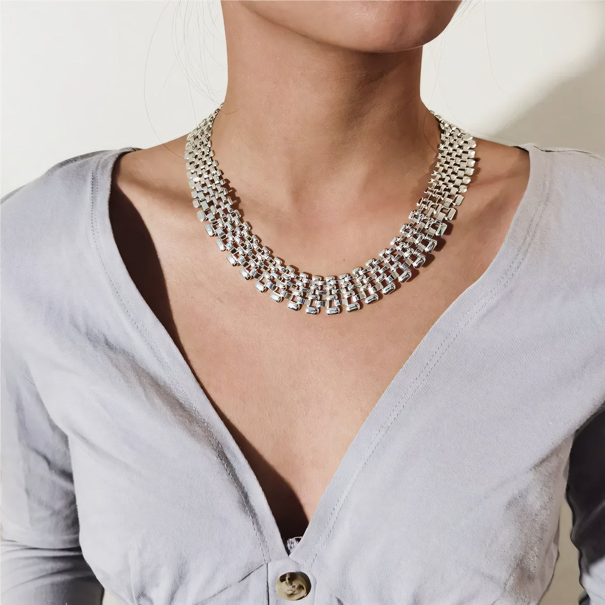 Wide Flow Flat Chain Choker Necklace